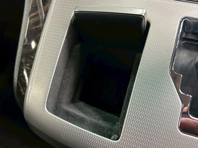 アルファード 240S Cパッケージ (禁煙車)(後期型)(両側パワースライドドア)(アルパインナビ)(パワーバックドア)(クルーズコントロール)(クリアランスソナー)(バックカメラ)(ビルトインETC)(純正18インチAW)(64枚目)