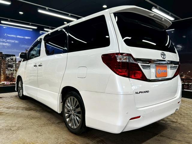 アルファード 240S タイプゴールド (禁煙車)(後期型)(ハーフレザー)(両側パワスラ)(フリップダウンモニター)(純正HDDナビ)(バックカメラ)(クルーズコントロール)(パワーバックドア)(ビルトインETC)(純正18インチAW)(27枚目)