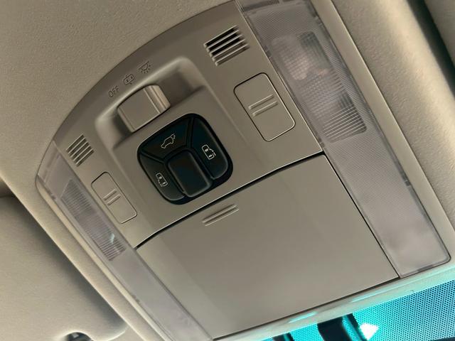アルファード 240S タイプゴールド (禁煙車)(後期型)(ハーフレザー)(両側パワスラ)(フリップダウンモニター)(純正HDDナビ)(バックカメラ)(クルーズコントロール)(パワーバックドア)(ビルトインETC)(純正18インチAW)(37枚目)