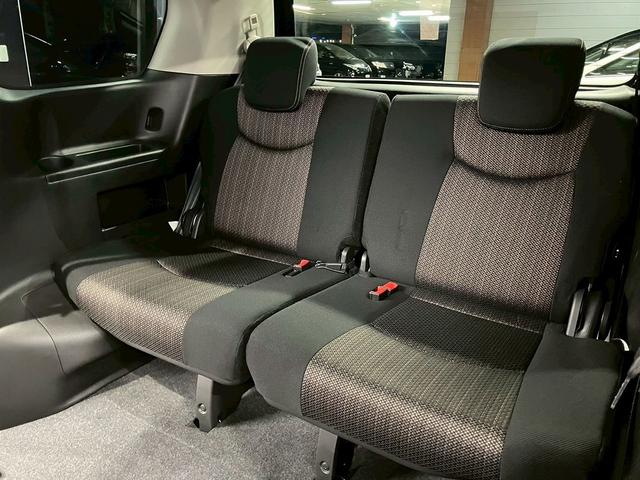 セレナ ハイウェイスター　Ｓ－ハイブリッド　（禁煙車）（後期型）（両側パワースライド）（アルパイン製ナビ）（バックカメラ）（クルーズコントロール）（車線逸脱警報）（アイドリングストップ）（ビルトインＥＴＣ）（スマートキー）（純正１６インチＡＷ）（32枚目）