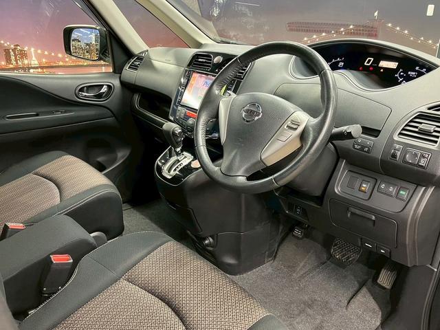 セレナ ハイウェイスター　Ｓ－ハイブリッド　（禁煙車）（後期型）（両側パワースライド）（アルパイン製ナビ）（バックカメラ）（クルーズコントロール）（車線逸脱警報）（アイドリングストップ）（ビルトインＥＴＣ）（スマートキー）（純正１６インチＡＷ）（35枚目）