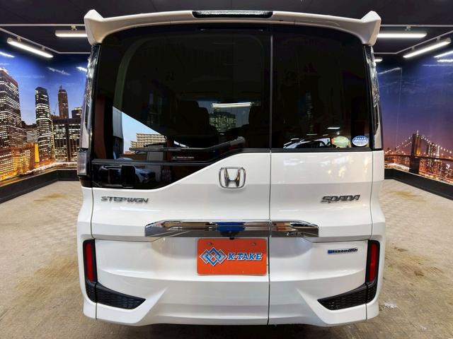 ステップワゴンスパーダ スパーダハイブリッド　Ｇ　ホンダセンシング　（禁煙車）（後期型）（両側パワースライド）（純正ナビ）（バックカメラ）（レーダークルーズ）（オートブレーキホールド）（ビルトインＥＴＣ）（ＬＥＤヘッド）（Ｂｌｕｅｔｏｏｔｈ対応）（純正１６インチＡＷ）（26枚目）