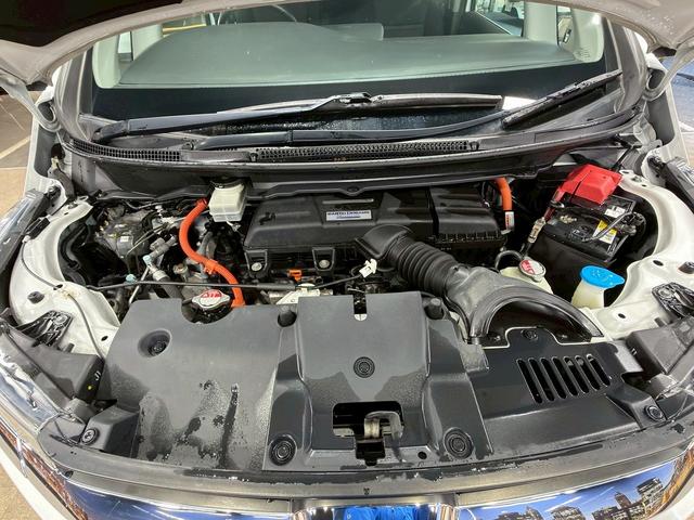 ステップワゴンスパーダ スパーダハイブリッド　Ｇ　ホンダセンシング　（禁煙車）（後期型）（両側パワースライド）（純正ナビ）（バックカメラ）（レーダークルーズ）（オートブレーキホールド）（ビルトインＥＴＣ）（ＬＥＤヘッド）（Ｂｌｕｅｔｏｏｔｈ対応）（純正１６インチＡＷ）（29枚目）