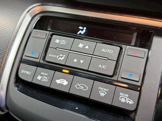 ステップワゴンスパーダ スパーダハイブリッド　Ｇ　ホンダセンシング　（禁煙車）（後期型）（両側パワースライド）（純正ナビ）（バックカメラ）（レーダークルーズ）（オートブレーキホールド）（ビルトインＥＴＣ）（ＬＥＤヘッド）（Ｂｌｕｅｔｏｏｔｈ対応）（純正１６インチＡＷ）（31枚目）