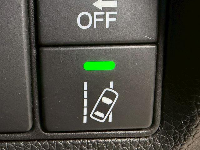 ステップワゴンスパーダ スパーダハイブリッド　Ｇ　ホンダセンシング　（禁煙車）（後期型）（両側パワースライド）（純正ナビ）（バックカメラ）（レーダークルーズ）（オートブレーキホールド）（ビルトインＥＴＣ）（ＬＥＤヘッド）（Ｂｌｕｅｔｏｏｔｈ対応）（純正１６インチＡＷ）（37枚目）