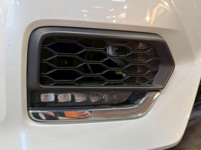 ステップワゴンスパーダ スパーダハイブリッド　Ｇ　ホンダセンシング　（禁煙車）（後期型）（両側パワースライド）（純正ナビ）（バックカメラ）（レーダークルーズ）（オートブレーキホールド）（ビルトインＥＴＣ）（ＬＥＤヘッド）（Ｂｌｕｅｔｏｏｔｈ対応）（純正１６インチＡＷ）（58枚目）