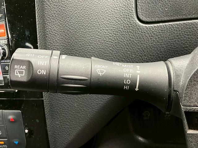 セレナ ハイウェイスター　Ｖセレクション＋セーフティ　ＳＨＶ　（禁煙車）（後期型）（フリップダウンモニター）（両側パワースライド）（純正ＳＤナビ）（バックカメラ）（クルーズコントロール）（ビルトインＥＴＣ）（ウォークスルー）（フォグランプ）（純正１６インチＡＷ）（36枚目）