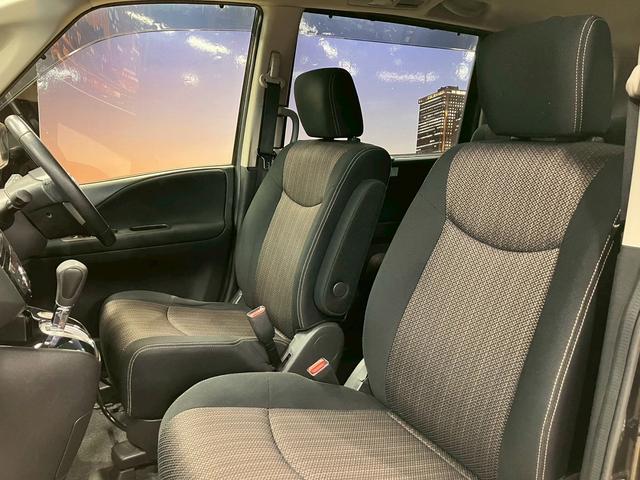 セレナ ハイウェイスター　Ｖセレクション＋セーフティ　ＳＨＶ　（禁煙車）（後期型）（フリップダウンモニター）（両側パワースライド）（純正ＳＤナビ）（バックカメラ）（クルーズコントロール）（ビルトインＥＴＣ）（ウォークスルー）（フォグランプ）（純正１６インチＡＷ）（53枚目）