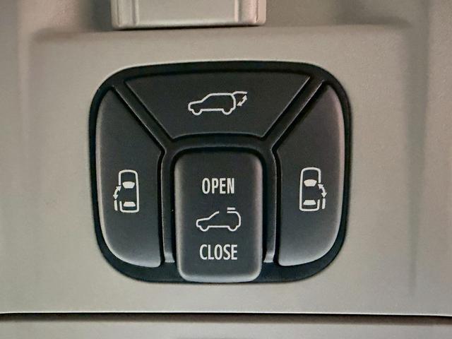 アルファード ２４０Ｓ　Ｃパッケージ　（禁煙車）（後期型）（７人乗り）（両側パワースライドドア）（ツインムーンルーフ）（純正ＳＤナビ）（ケンスタイルエアロ）（パワーバックドア）（クリアランスソナー）（クルーズコントロール）（10枚目）