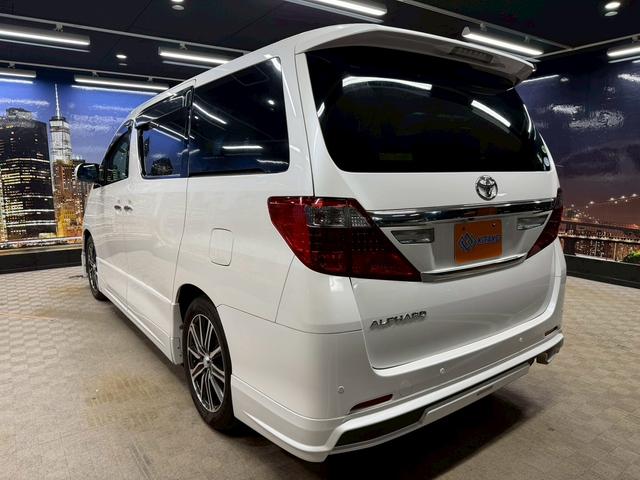 アルファード ２４０Ｓ　Ｃパッケージ　（禁煙車）（後期型）（７人乗り）（両側パワースライドドア）（ツインムーンルーフ）（純正ＳＤナビ）（ケンスタイルエアロ）（パワーバックドア）（クリアランスソナー）（クルーズコントロール）（28枚目）