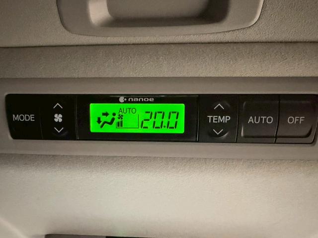 アルファード ２４０Ｓ　Ｃパッケージ　（禁煙車）（後期型）（７人乗り）（両側パワースライドドア）（ツインムーンルーフ）（純正ＳＤナビ）（ケンスタイルエアロ）（パワーバックドア）（クリアランスソナー）（クルーズコントロール）（67枚目）