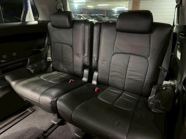 アルファード ２４０Ｓ　Ｃパッケージ　（禁煙車）（後期型）（７人乗り）（両側パワースライドドア）（ツインムーンルーフ）（純正ＳＤナビ）（ケンスタイルエアロ）（パワーバックドア）（クリアランスソナー）（クルーズコントロール）（69枚目）