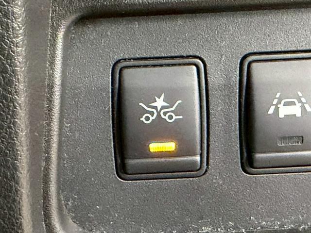 セレナ ハイウェイスターＳ－ＨＶアドバンスドセーフティパック　（禁煙車）（両側パワースライドドア）（８人乗り）（純正ＳＤナビ）（エマージェンシーブレーキ）（クルーズコントロール）（クリアランスソナー）（アラウンドビューカメラ）（フルセグ）（純正１６インチＡＷ）（10枚目）