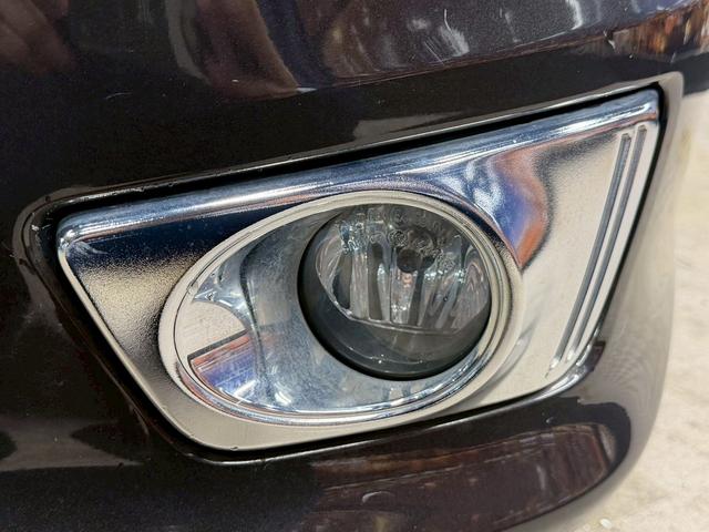 セレナ ハイウェイスターＳ－ＨＶアドバンスドセーフティパック　（禁煙車）（両側パワースライドドア）（８人乗り）（純正ＳＤナビ）（エマージェンシーブレーキ）（クルーズコントロール）（クリアランスソナー）（アラウンドビューカメラ）（フルセグ）（純正１６インチＡＷ）（44枚目）