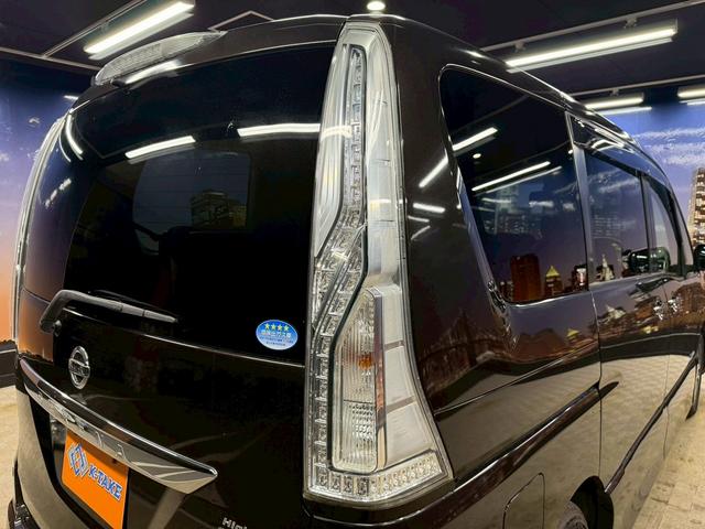 セレナ ハイウェイスターＳ－ＨＶアドバンスドセーフティパック　（禁煙車）（両側パワースライドドア）（８人乗り）（純正ＳＤナビ）（エマージェンシーブレーキ）（クルーズコントロール）（クリアランスソナー）（アラウンドビューカメラ）（フルセグ）（純正１６インチＡＷ）（75枚目）