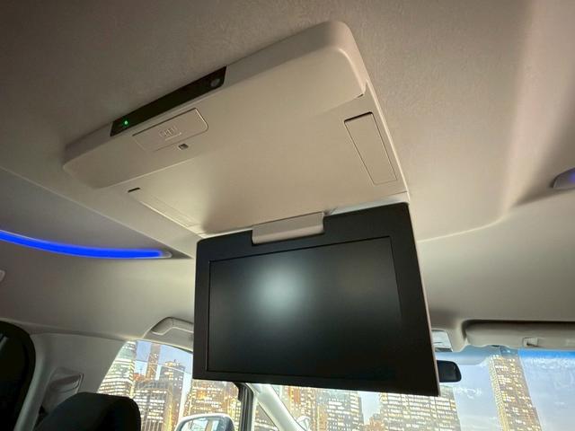 ヴェルファイア 2.5Z Gエディション (禁煙車)(黒半革シート)(両側パワスラ)(純正フリップダウン)(純正SDナビ)(バックカメラ)(クルコン)(パワーシート)(電動リアゲート)(ビルトインETC)(純正18インチAW)(8枚目)