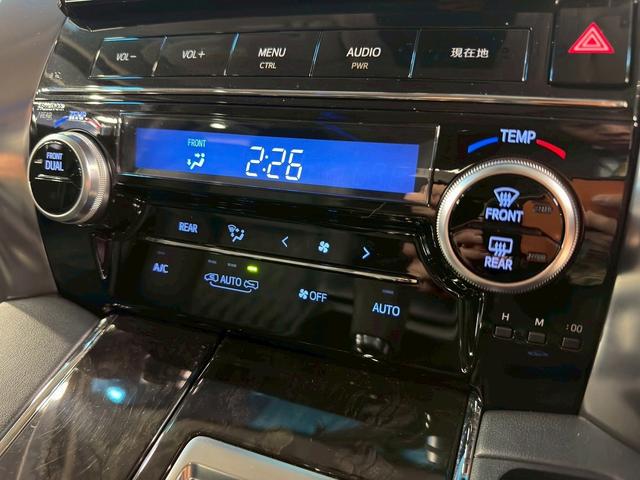 ヴェルファイア 2.5Z Gエディション (禁煙車)(黒半革シート)(両側パワスラ)(純正フリップダウン)(純正SDナビ)(バックカメラ)(クルコン)(パワーシート)(電動リアゲート)(ビルトインETC)(純正18インチAW)(34枚目)