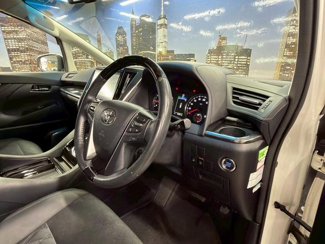 ヴェルファイア 2.5Z Gエディション (禁煙車)(黒半革シート)(両側パワスラ)(純正フリップダウン)(純正SDナビ)(バックカメラ)(クルコン)(パワーシート)(電動リアゲート)(ビルトインETC)(純正18インチAW)(50枚目)