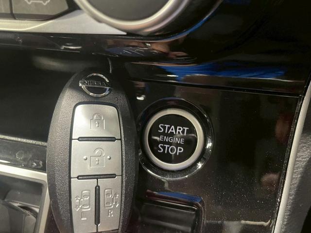 セレナ ハイウェイスターV ステップタイプ(禁煙車)(後期型)(プロパイロット)(レーダークルーズ)(クリアランスソナー)(両側パワースライドドア)(純正ナビ)(フルセグ)(8人乗り)(LEDヘッドライト)(純正16インチAW)(12枚目)