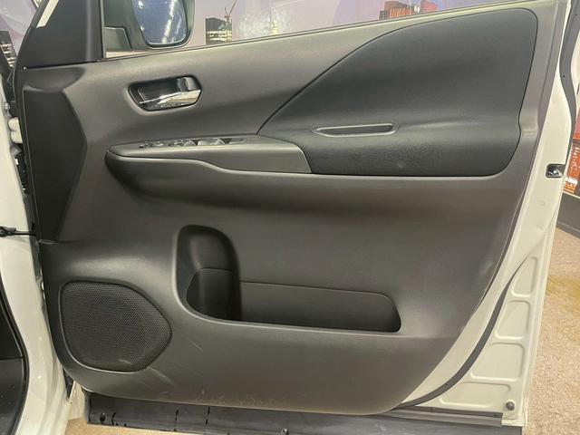 セレナ ハイウェイスターV ステップタイプ(禁煙車)(後期型)(プロパイロット)(レーダークルーズ)(クリアランスソナー)(両側パワースライドドア)(純正ナビ)(フルセグ)(8人乗り)(LEDヘッドライト)(純正16インチAW)(34枚目)