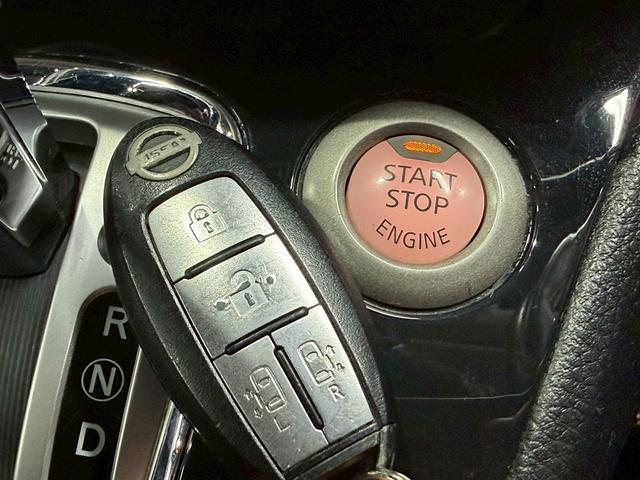 セレナ ハイウェイスター S-ハイブリッド エアロモード (禁煙車)(フリップダウンモニター)(アルパインナビ)(両側パワースライドドア)(クルーズコントロール)(アイドリングストップ)(ウォークスル)(ビルトインETC)(純正16インチAW)(10枚目)