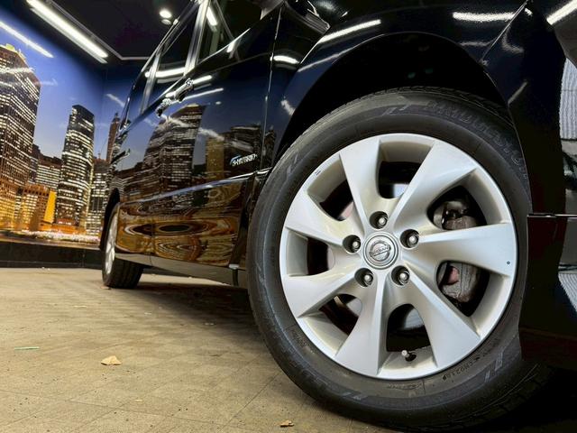 セレナ ハイウェイスター S-ハイブリッド エアロモード (禁煙車)(フリップダウンモニター)(アルパインナビ)(両側パワースライドドア)(クルーズコントロール)(アイドリングストップ)(ウォークスル)(ビルトインETC)(純正16インチAW)(15枚目)