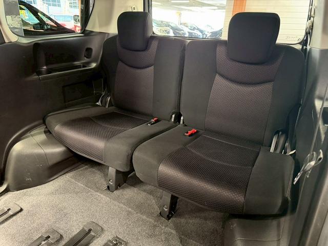 セレナ ハイウェイスター S-ハイブリッド エアロモード (禁煙車)(フリップダウンモニター)(アルパインナビ)(両側パワースライドドア)(クルーズコントロール)(アイドリングストップ)(ウォークスル)(ビルトインETC)(純正16インチAW)(28枚目)