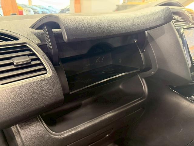 セレナ ハイウェイスター S-ハイブリッド エアロモード (禁煙車)(フリップダウンモニター)(アルパインナビ)(両側パワースライドドア)(クルーズコントロール)(アイドリングストップ)(ウォークスル)(ビルトインETC)(純正16インチAW)(35枚目)