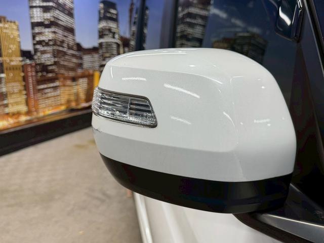 ステップワゴンスパーダ スパーダハイブリッド G・EX ホンダセンシング (後期型)(黒半革シート)(両側パワースライド)(純正メモリナビ)(全方位カメラ)(レーダークルーズ)(コーナーセンサー)(ビルトインETC)(電動パーキング)(シートヒーター)(純正16インチAW)(17枚目)