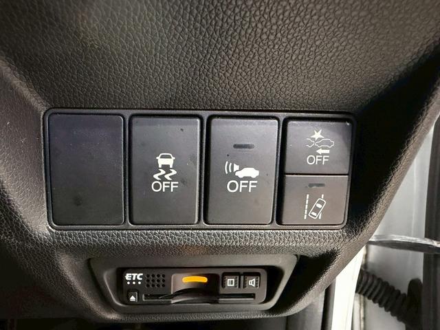 ステップワゴンスパーダ スパーダハイブリッド G・EX ホンダセンシング (後期型)(黒半革シート)(両側パワースライド)(純正メモリナビ)(全方位カメラ)(レーダークルーズ)(コーナーセンサー)(ビルトインETC)(電動パーキング)(シートヒーター)(純正16インチAW)(65枚目)