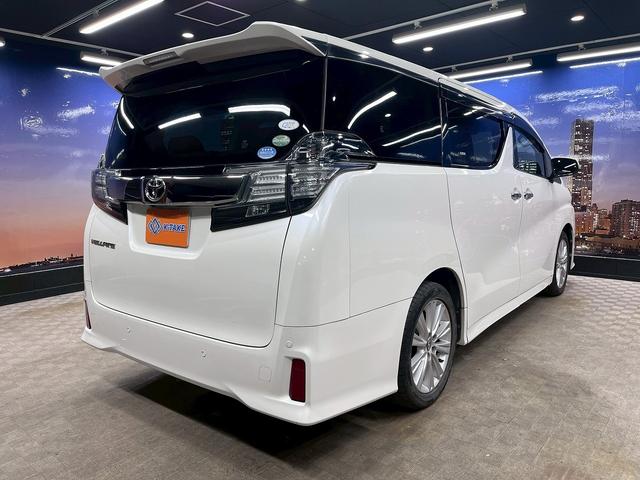 ヴェルファイア ２．５Ｚ　（サンルーフ）（フリップダウンモニター）（両側パワースライド）（純正ＳＤナビ）（バックカメラ）（ビルトインＥＴＣ）（クリアランスソナー）（オットマン）（ＬＥＤヘッド）（フォグ）（純正１８インチＡＷ）（23枚目）