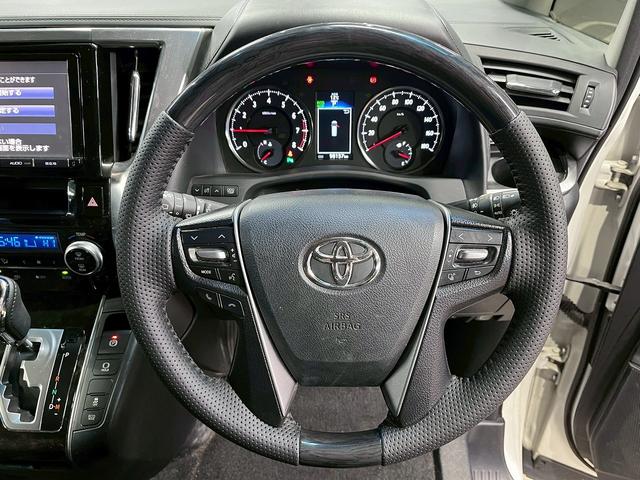 ヴェルファイア ２．５Ｚ　（サンルーフ）（フリップダウンモニター）（両側パワースライド）（純正ＳＤナビ）（バックカメラ）（ビルトインＥＴＣ）（クリアランスソナー）（オットマン）（ＬＥＤヘッド）（フォグ）（純正１８インチＡＷ）（46枚目）