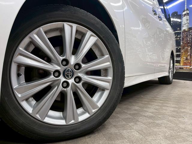 ヴェルファイア ２．５Ｚ　（サンルーフ）（フリップダウンモニター）（両側パワースライド）（純正ＳＤナビ）（バックカメラ）（ビルトインＥＴＣ）（クリアランスソナー）（オットマン）（ＬＥＤヘッド）（フォグ）（純正１８インチＡＷ）（49枚目）
