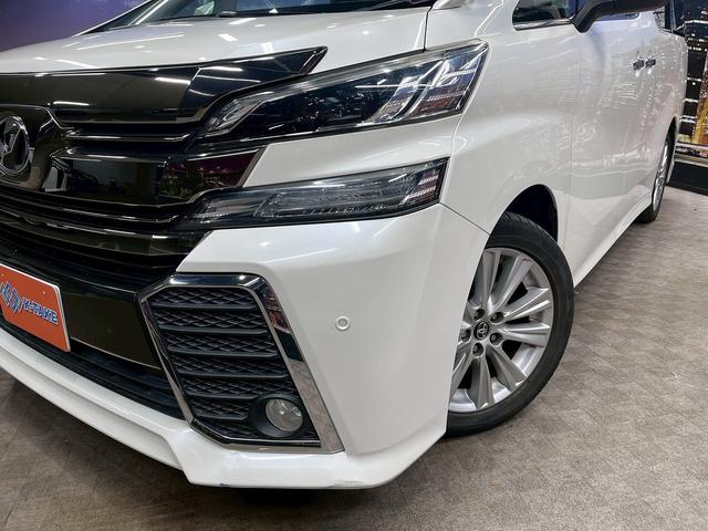 ヴェルファイア ２．５Ｚ　（サンルーフ）（フリップダウンモニター）（両側パワースライド）（純正ＳＤナビ）（バックカメラ）（ビルトインＥＴＣ）（クリアランスソナー）（オットマン）（ＬＥＤヘッド）（フォグ）（純正１８インチＡＷ）（53枚目）