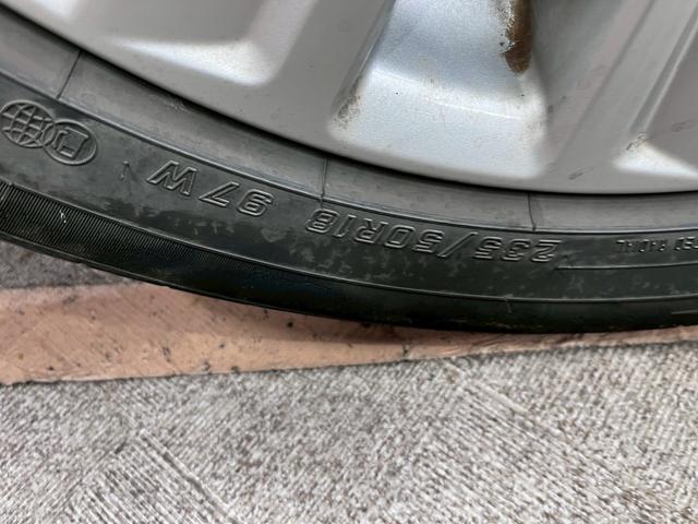 ヴェルファイア ２．５Ｚ　（サンルーフ）（フリップダウンモニター）（両側パワースライド）（純正ＳＤナビ）（バックカメラ）（ビルトインＥＴＣ）（クリアランスソナー）（オットマン）（ＬＥＤヘッド）（フォグ）（純正１８インチＡＷ）（55枚目）