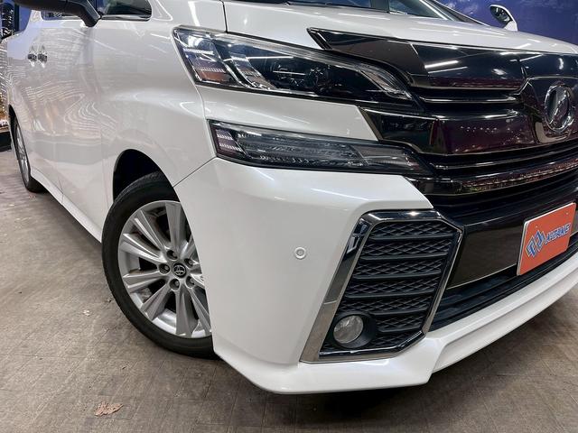 ヴェルファイア ２．５Ｚ　（サンルーフ）（フリップダウンモニター）（両側パワースライド）（純正ＳＤナビ）（バックカメラ）（ビルトインＥＴＣ）（クリアランスソナー）（オットマン）（ＬＥＤヘッド）（フォグ）（純正１８インチＡＷ）（63枚目）