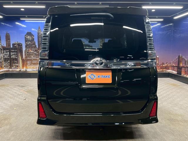 ヴォクシー ＺＳ　煌ＩＩ　（禁煙車）（後期型）（両側パワースライド）（アルパインフリップダウンモニター）（アルパインナビ）（バックカメラ）（クルーズコントロール）（ビルトインＥＴＣ）（クリアランスソナー）（純正１６インチＡＷ）（26枚目）