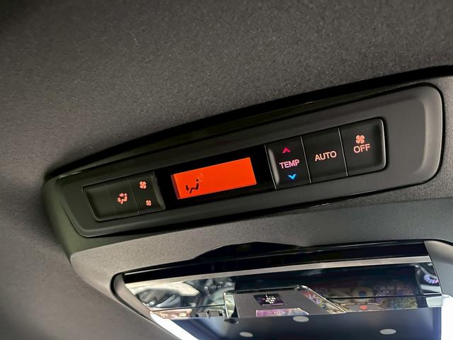 ヴォクシー ＺＳ　煌ＩＩ　（禁煙車）（後期型）（両側パワースライド）（アルパインフリップダウンモニター）（アルパインナビ）（バックカメラ）（クルーズコントロール）（ビルトインＥＴＣ）（クリアランスソナー）（純正１６インチＡＷ）（40枚目）