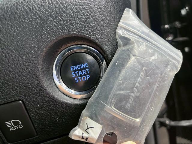 ヴェルファイア ３．５エグゼクティブラウンジ　（禁煙車）（黒本革）（両側パワスラ）（フリップダウンモニター）（ＪＢＬサウンド）（純正ＳＤナビ）（全方位カメラ）（レーダークルーズ）（パワーシート）（シートヒータ）（コーナーセンサー）（純正１８ＡＷ）（18枚目）