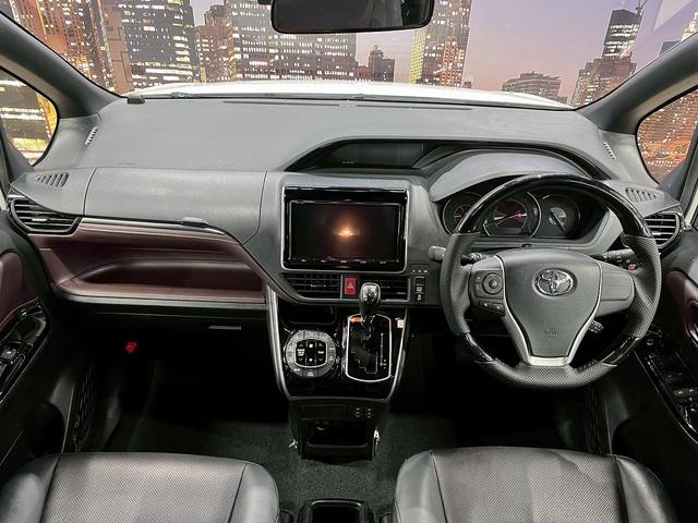 エスクァイア Ｇｉ　トヨタセーフティセンス（後期型）（両側パワースライド）（フリップダウンモニター）（黒革シート）（純正ＳＤナビ）（クルーズコントロール）（シートヒーター）（バックカメラ）（ＥＴＣ）（純正１５インチＡＷ）（5枚目）