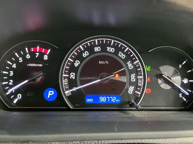 エスクァイア Ｇｉ　トヨタセーフティセンス（後期型）（両側パワースライド）（フリップダウンモニター）（黒革シート）（純正ＳＤナビ）（クルーズコントロール）（シートヒーター）（バックカメラ）（ＥＴＣ）（純正１５インチＡＷ）（45枚目）