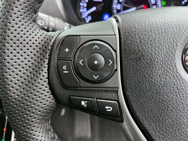 エスクァイア Ｇｉ　トヨタセーフティセンス（後期型）（両側パワースライド）（フリップダウンモニター）（黒革シート）（純正ＳＤナビ）（クルーズコントロール）（シートヒーター）（バックカメラ）（ＥＴＣ）（純正１５インチＡＷ）（47枚目）