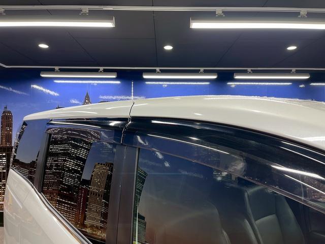 エスクァイア Ｇｉ　トヨタセーフティセンス（後期型）（両側パワースライド）（フリップダウンモニター）（黒革シート）（純正ＳＤナビ）（クルーズコントロール）（シートヒーター）（バックカメラ）（ＥＴＣ）（純正１５インチＡＷ）（59枚目）