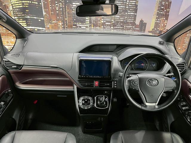 エスクァイア ハイブリッドＧｉ　（禁煙車）（後期型）（両側パワースライド）（黒革シート）（社外メモリーナビ）（レーンアシスト）（オートマチックハイビーム）（シートヒーター）（バックカメラ）（ビルトインＥＴＣ）（純正１５インチＡＷ）（5枚目）