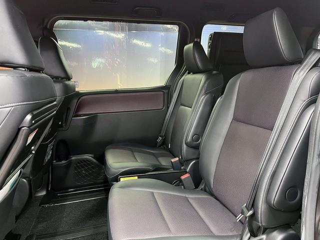 エスクァイア ハイブリッドＧｉ　（禁煙車）（後期型）（両側パワースライド）（黒革シート）（社外メモリーナビ）（レーンアシスト）（オートマチックハイビーム）（シートヒーター）（バックカメラ）（ビルトインＥＴＣ）（純正１５インチＡＷ）（27枚目）