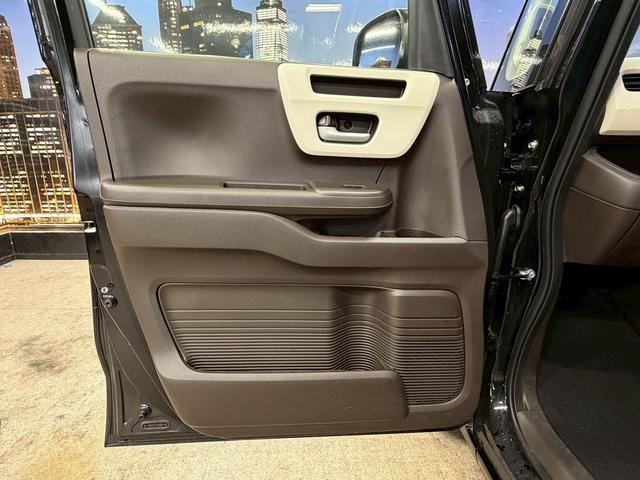 Ｎ－ＢＯＸ Ｌ　（禁煙車）（後期型）（両側パワースライド）（社外ＳＤナビ）（レーダクルーズコントロール）（コーナーセンサー）（シートヒーター）（バックカメラ）（ビルトインＥＴＣ）（１４インチＳＷ）（46枚目）