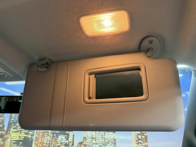 ヴォクシー ＺＳ　煌　（禁煙車）（両側パワースライド）（純正ＳＤナビ）（バックカメラ）（ビルトインＥＴＣ）（ＬＥＤヘッド）（スマートキー＆プッシュスタート）（Ｂｌｕｅｔｏｏｔｈ対応）（ウォークスルー）（純正１６インチＡＷ）（37枚目）