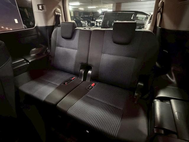 ヴォクシー ＺＳ　煌　（禁煙車）（両側パワースライド）（純正ＳＤナビ）（バックカメラ）（ビルトインＥＴＣ）（ＬＥＤヘッド）（スマートキー＆プッシュスタート）（Ｂｌｕｅｔｏｏｔｈ対応）（ウォークスルー）（純正１６インチＡＷ）（40枚目）