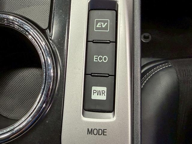 プリウスアルファ Ｇ　（禁煙車）（後期型）（純正ＳＤナビ）（クルーズコントロール）（黒ハーフレザー）（パワーシート）（バックカメラ）（ビルトインＥＴＣ）（フルセグＴＶ）（ＬＥＤヘッドライト）（純正１６インチＡＷ）（64枚目）