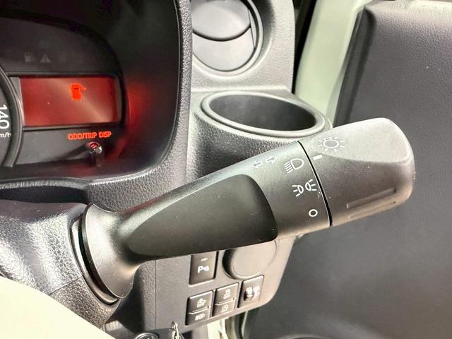 ミラトコット Ｌ　ＳＡＩＩＩ　プリクラッシュセーフティ（禁煙車）（純正ＳＤナビ）（コーナーセンサー）（オートマチックハイビーム）（バックカメラ）（アイドリングストップ）（Ｂｌｕｅｔｏｏｔｈ接続）（１４インチＳＷ）（27枚目）